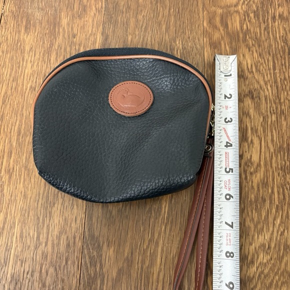 Dooney & Bourke Vintage Clutch Bag - Picture 4 of 5